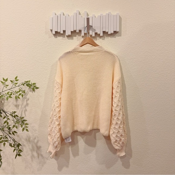 BWQ Ribbed Oversize Drop Shoulder Pull On Knit Sweater Top in Cream Size L NWT - Picture 7 of 8